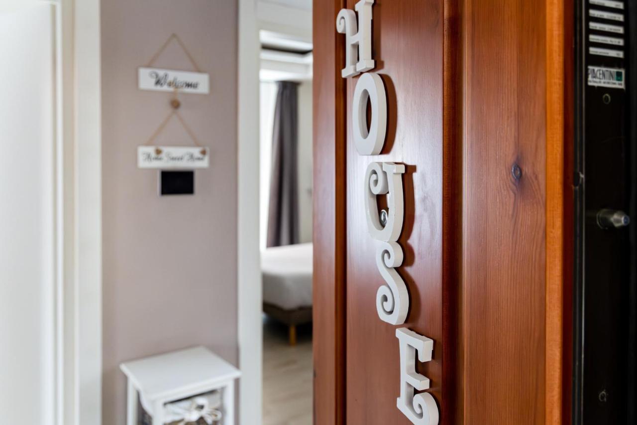 Myro'S House Apartment La Spezia Luaran gambar